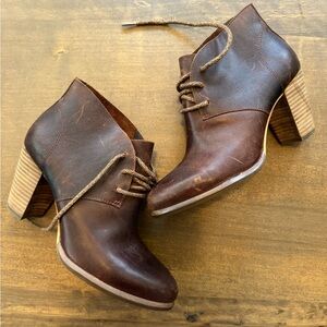 UGG lace up leather booties. Like new. Size 8